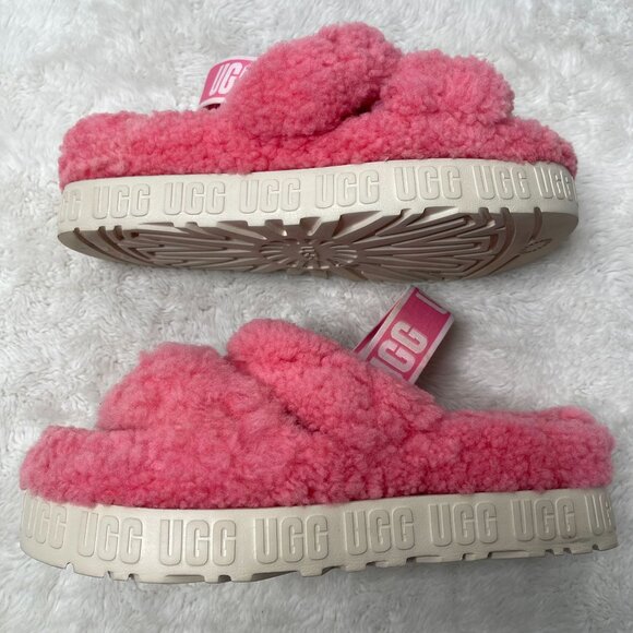 UGG #1120876 Women's Pink Oh Fluffita Sheepskin Sandals Slippers Shoes Size 8 - Picture 2 of 10